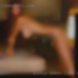 Always women like smiling easy going personality from Portland Oregon!!!
