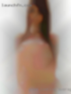 Good looking average women to hard nude body near Watertown New York.