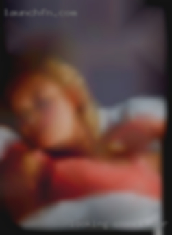 Looking chicks for kink friends right now.